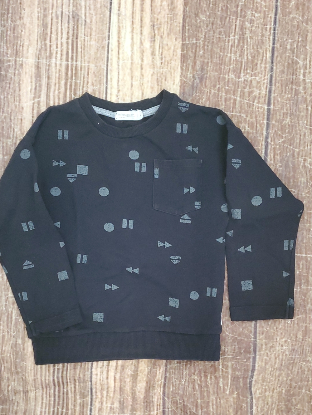 Miles Baby black geometric long sleeve tshirt sz 3